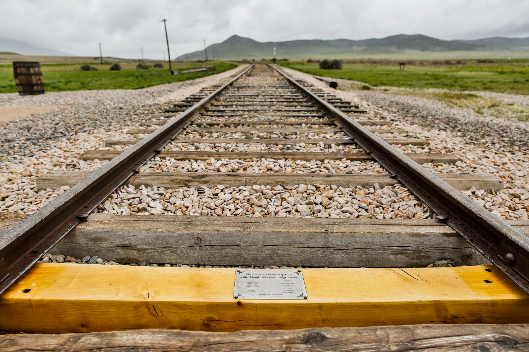 transcontinental railroad tracks